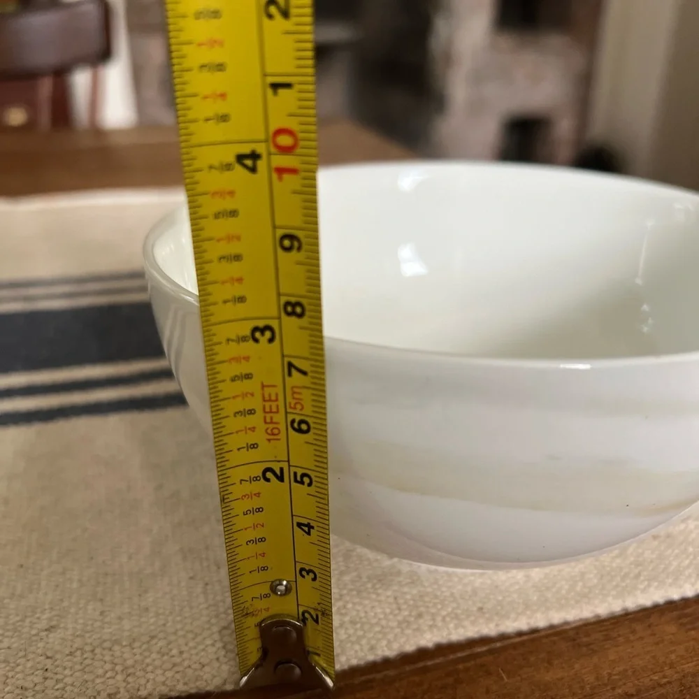 2 WEDGWOOD  Vera Wang Vera Venato Imperial Marble Bone China Cereal Bowls 5.75”